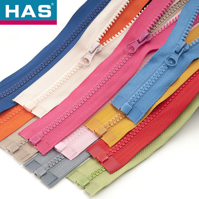 Eco Friendly Plastic Zippers #5 Colorful Zippers Smooth For Clothes