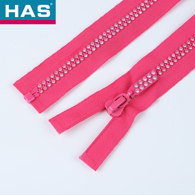 2025 Hot Sale 3# 5# 8# Diamond Stone Teeth Zipper of Plastic Zipper