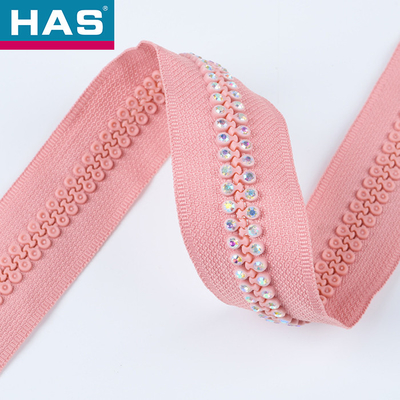 2025 Hot Sale 3# 5# 8# Diamond Stone Teeth Zipper of Plastic Zipper