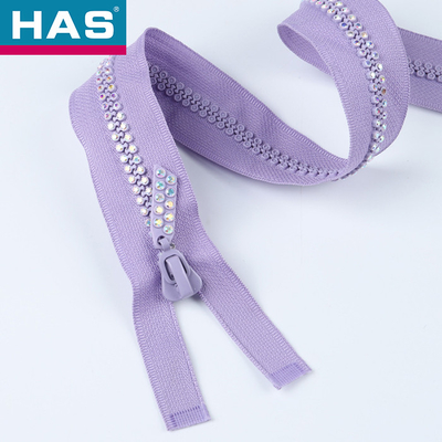 2025 Hot Sale 3# 5# 8# Diamond Stone Teeth Zipper of Plastic Zipper