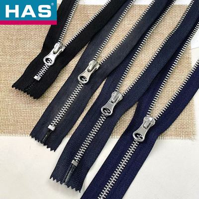 Jacket Zipper 5 With Metallic Metal Teeth And 3 Tape In 15cm Close End Design