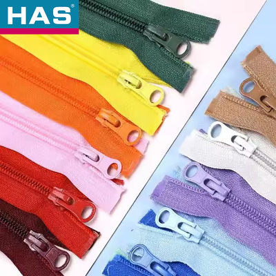 High Performance Nylon Zippers For Garment And Bag Production