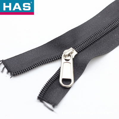 Garment Eco-friendly Nylon Zipper Manufacture With Customizable Width And Colorful Teeth Plastic Zipper
