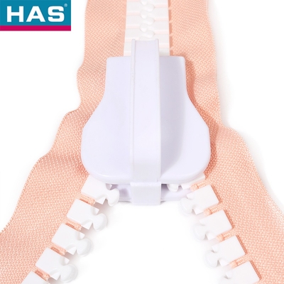 #30 Pink Plastic Zipper With Closed Tail For Luggage Or Bags