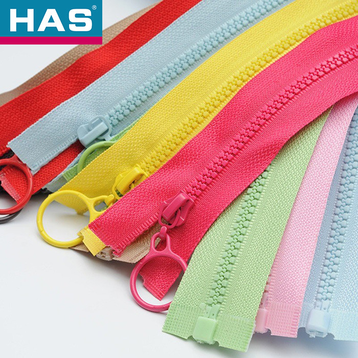 Eco Friendly Plastic Zippers #5 Colorful Zippers Smooth For Clothes