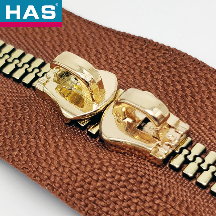 Plastic Teeth Brown Invisible Zipper Customized Plastic Separating Zipper Lightweight